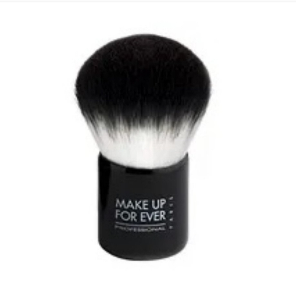 Makeup Forever Kabuki Full Size Brush